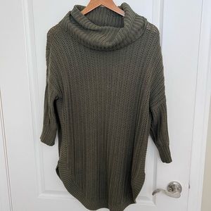 Cowl neck 3/4 sleeve sweater